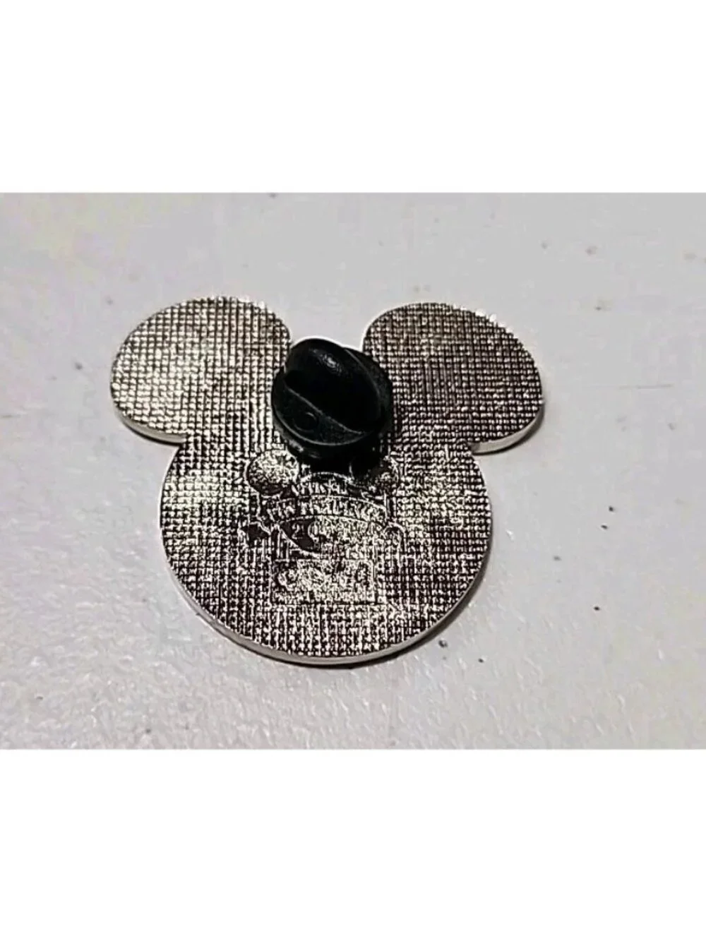 Disney pin Mickey‎ Head American Flag Independence Day Celebration 2001